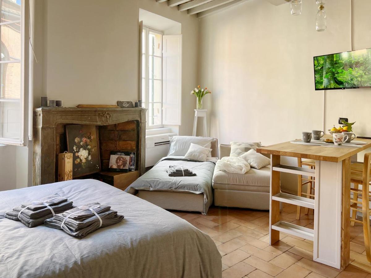 Lovely Nest In Parma Centro Exterior photo